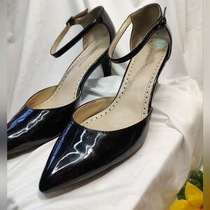 Adrienne Vittadini Black patent heels size 8